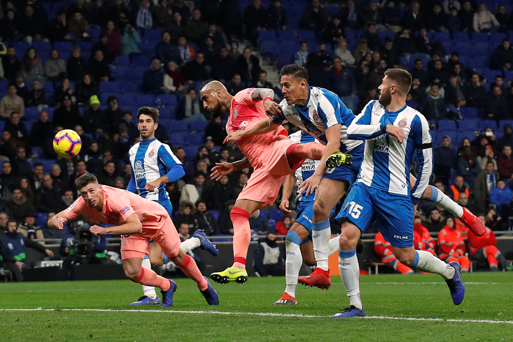 瓦伦西亚客场反超,战胜劲敌 瓦伦西亚客场反超,战胜劲敌