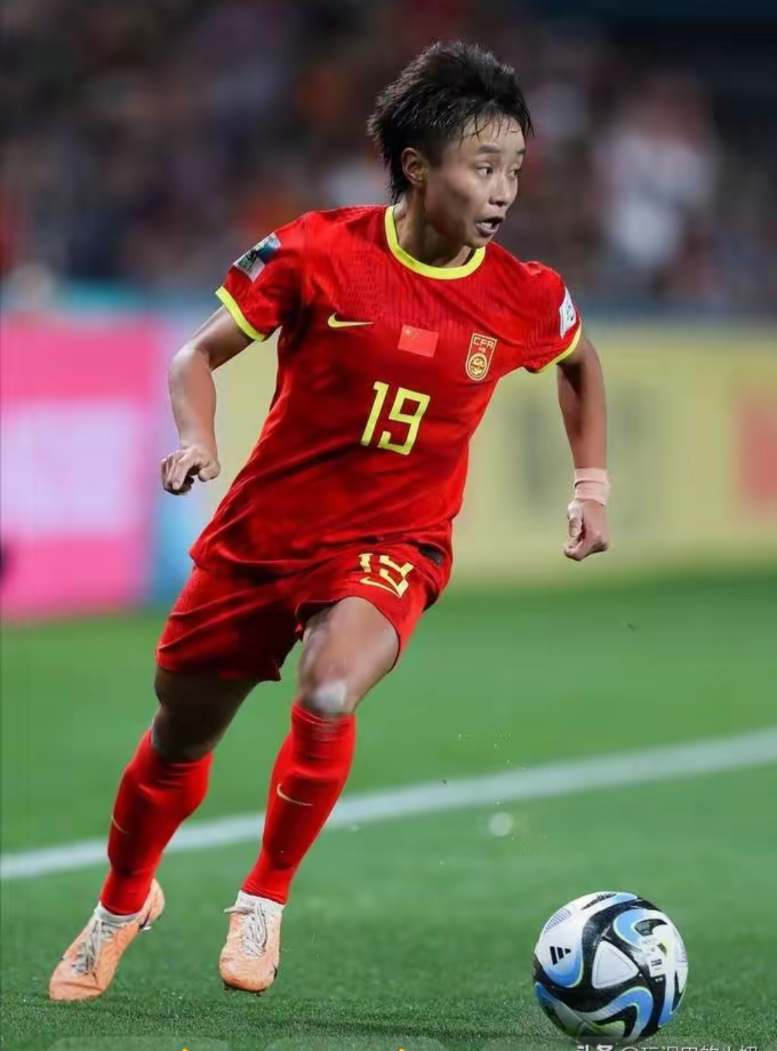 受伤女足球员康复良好，将重返球场