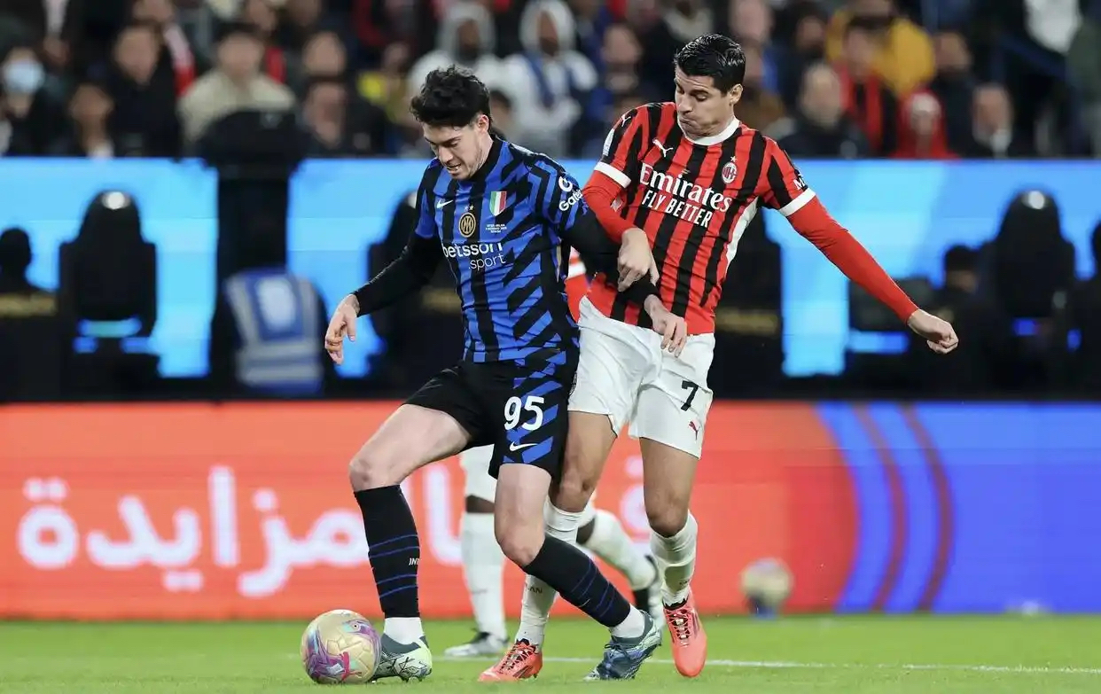 意大利强队疯狂进攻，欧冠比分领先对手