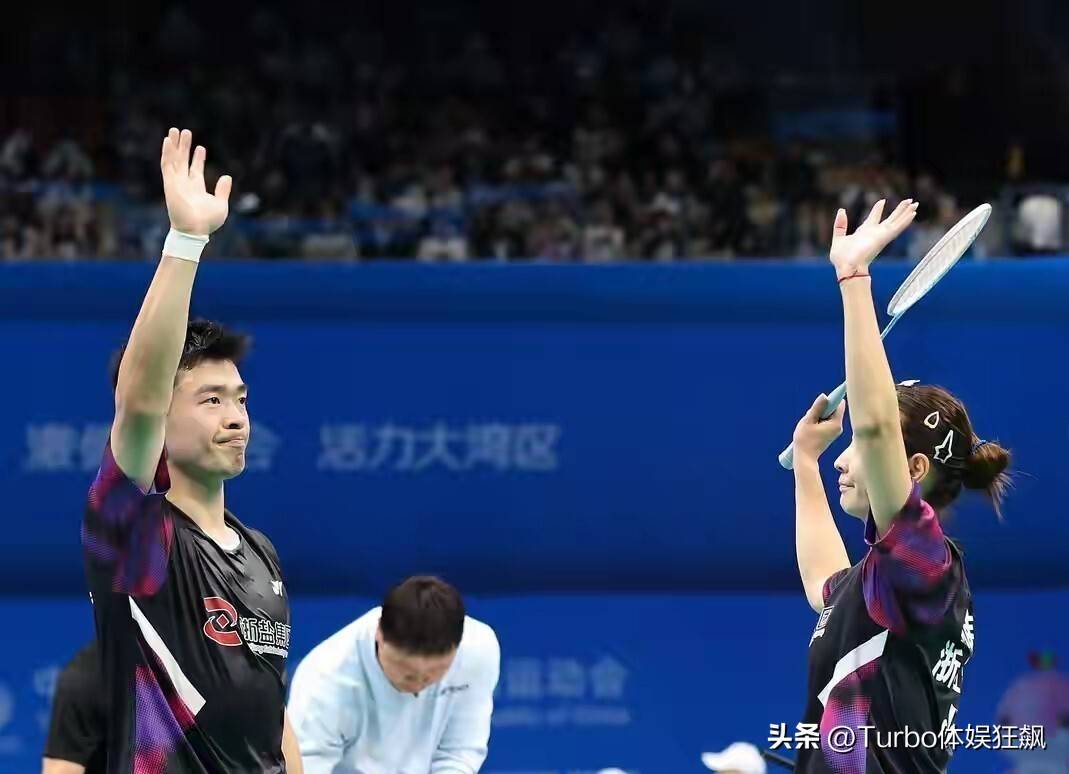 法国队轻取韩国队，郑思维高光表现