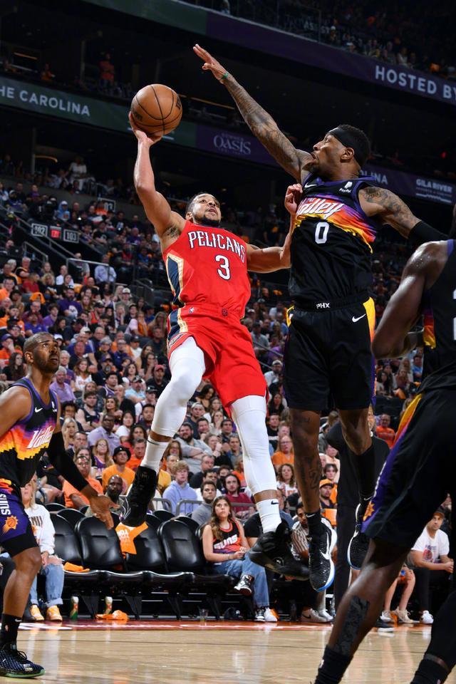 广东队翻盘江苏队，麦科勒姆扛起全队