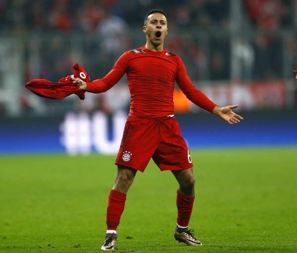 巴黎横扫尤文，穆勒惊艳四座