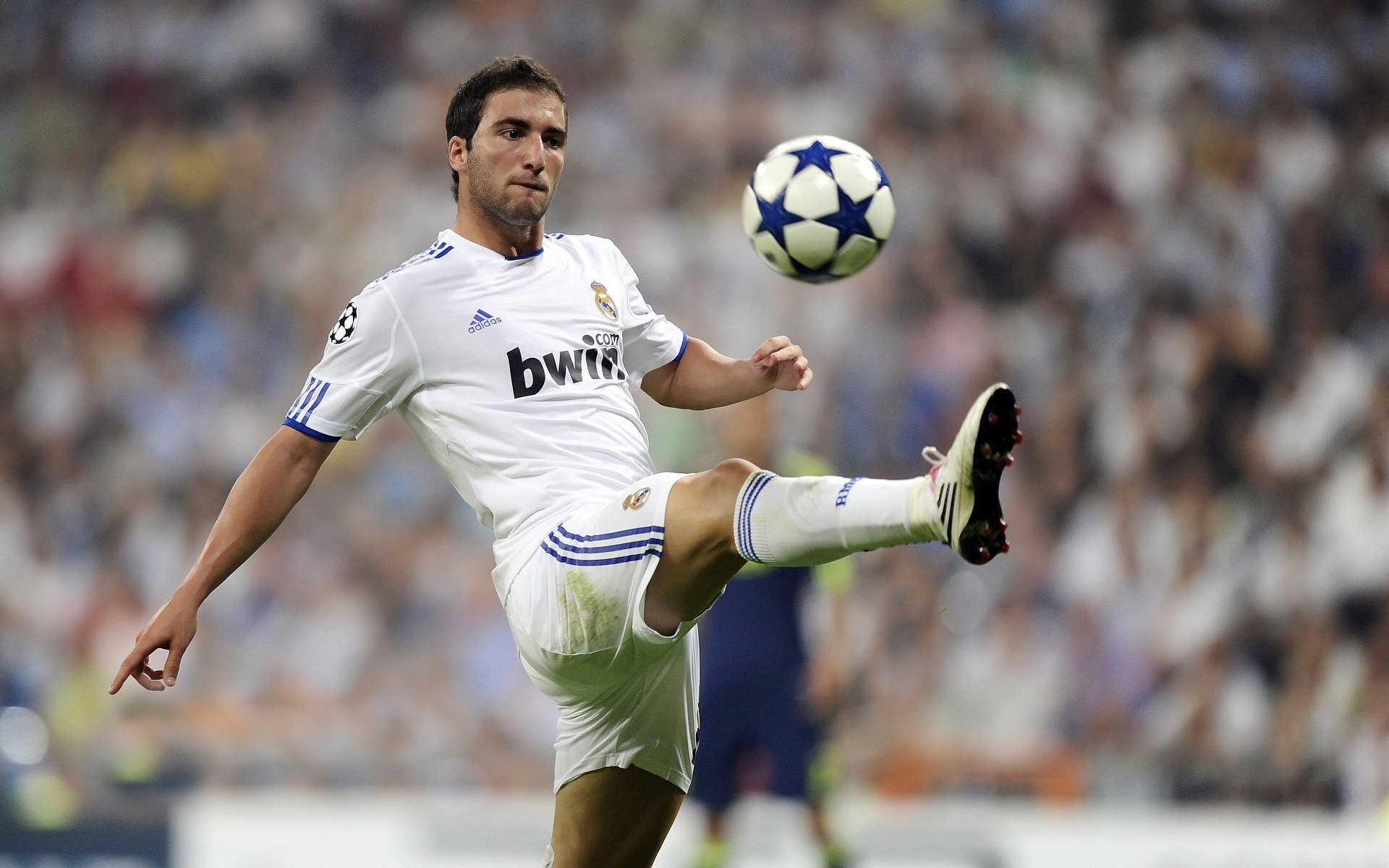 东决关键战焦点战，快船粉碎独行侠，一场定义赛季的硬核对决