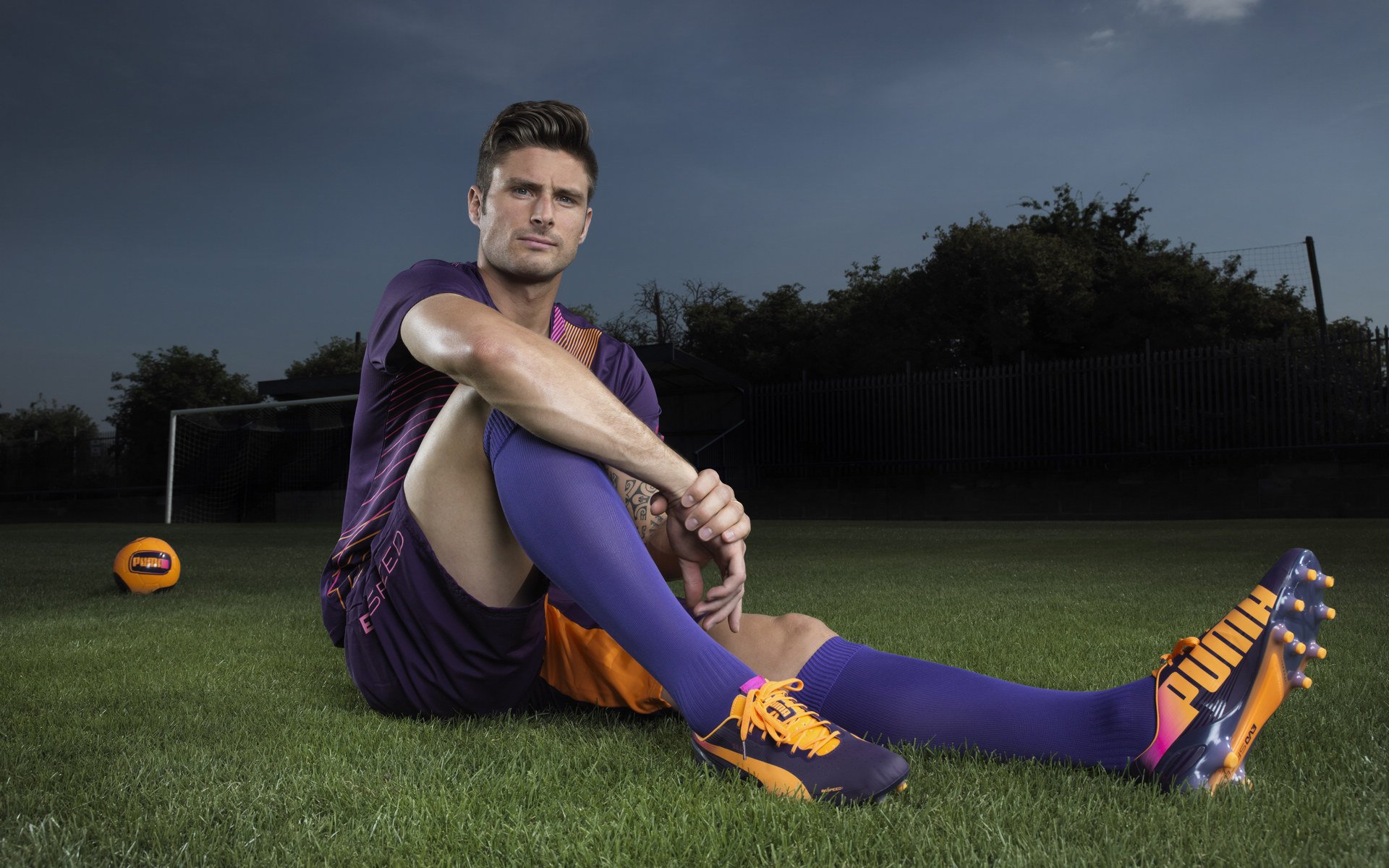 梁靖崑统治全场，英格兰队上演惊天翻盘逆转奥地利